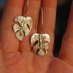 Handmade silver monstera earrings, tropical jewelry silversmith vacation earrings sterling silver. image 5