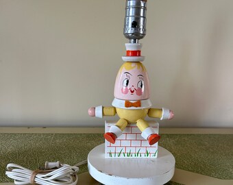 1980 Humpty Dumpty Nursery Rhyme Table Lamp (#90)