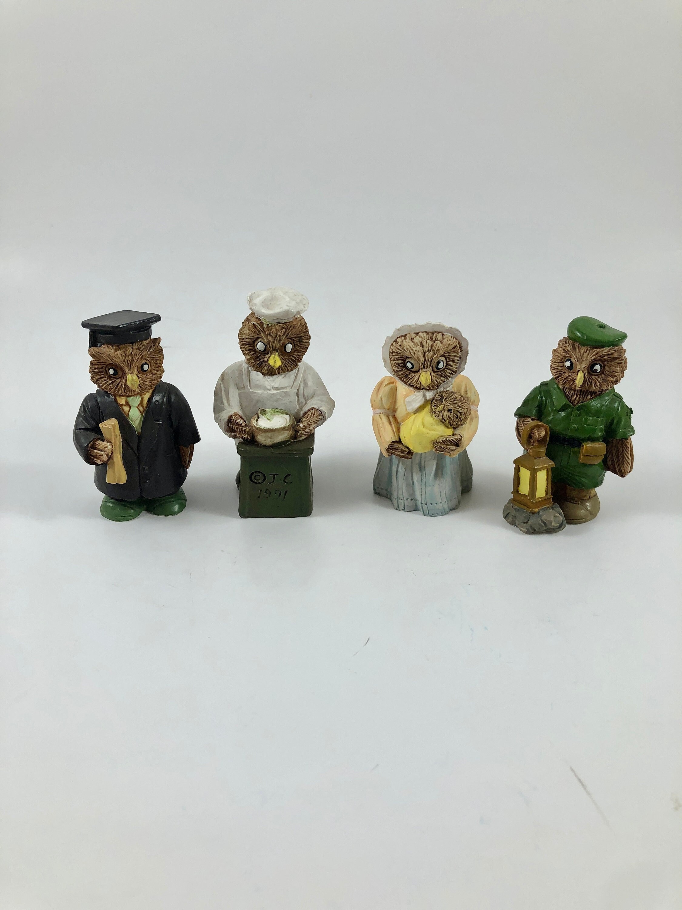 Owl  Figurines JC Owls 1991