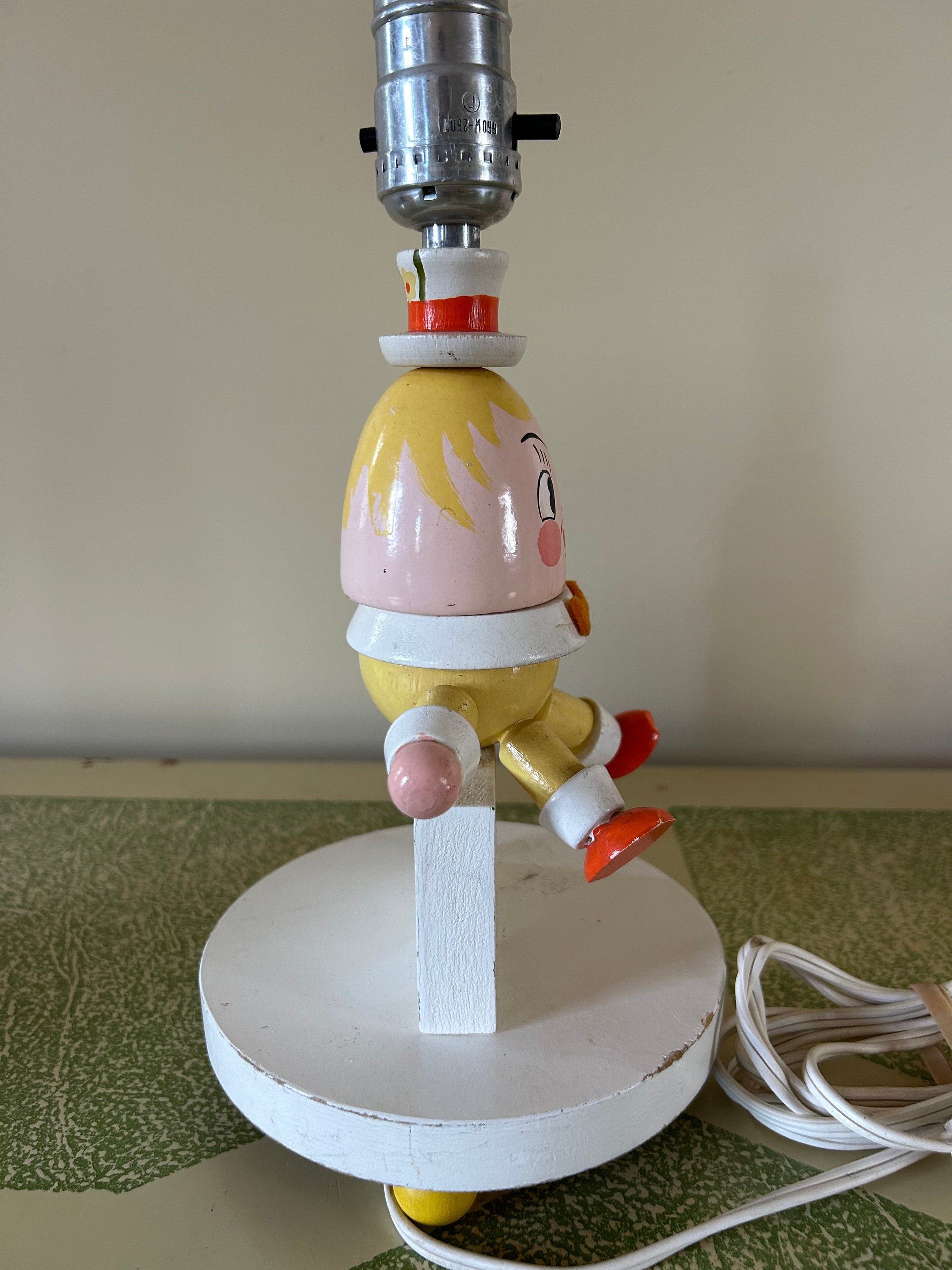 1980 Humpty Dumpty Nursery Rhyme Table Lamp (#90) - Etsy