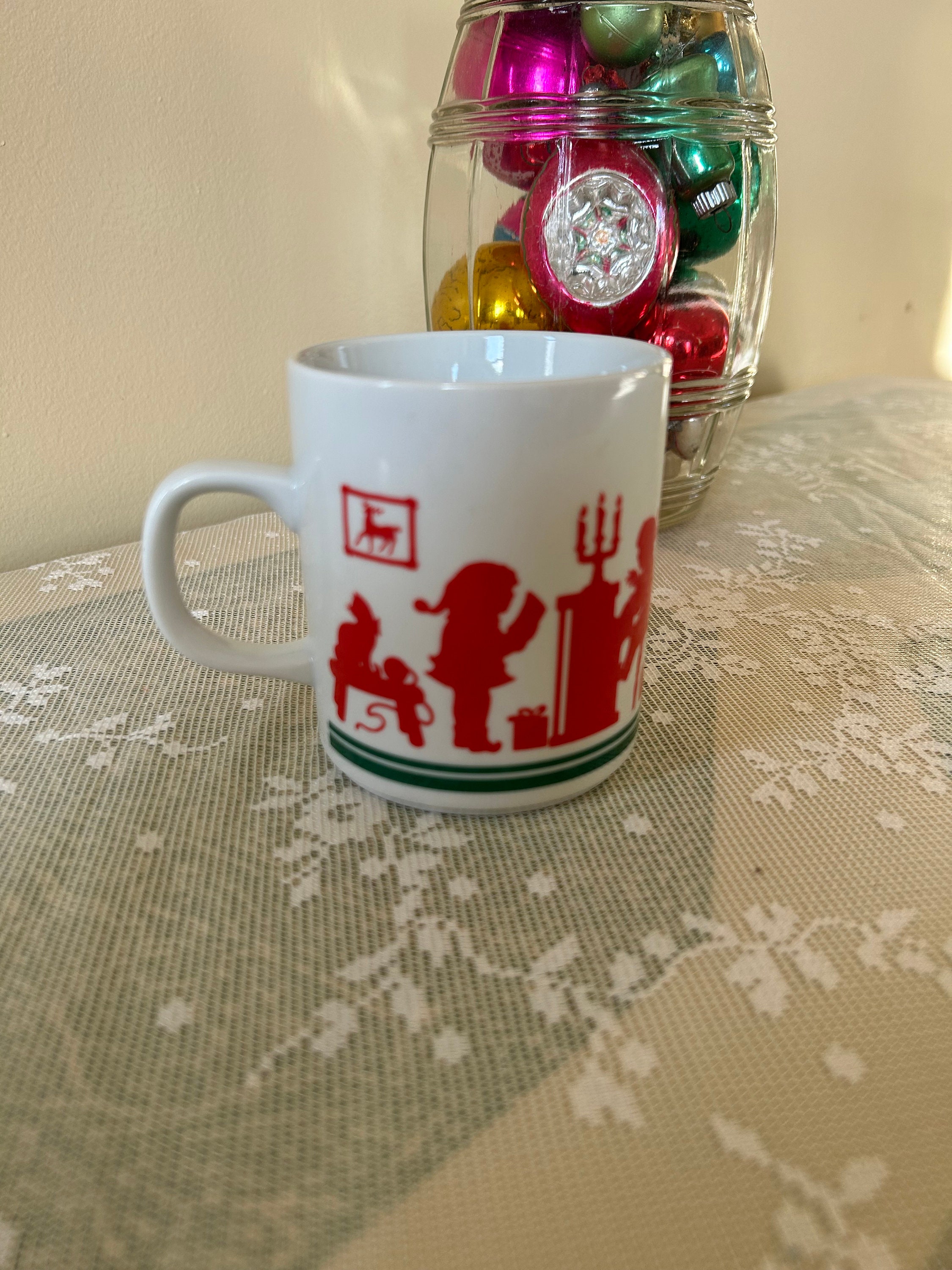Tasse à Café Avon Rep' - Idée Cadeau - Céramique Blanche 10oz - Moderne