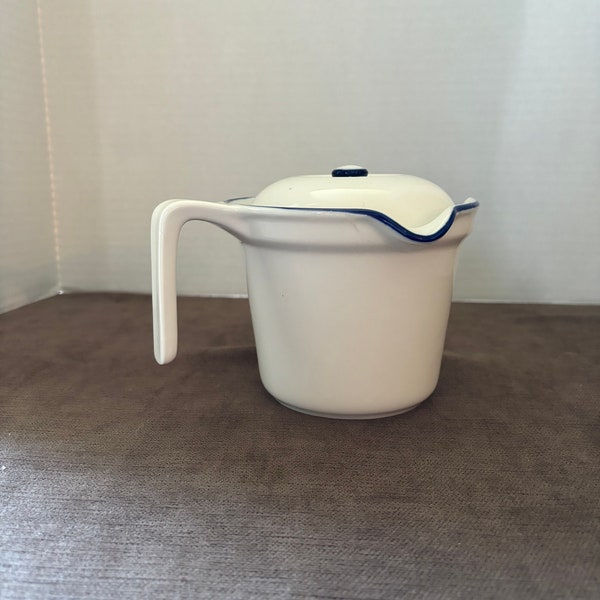 Renaissance Group International 2 Cup Measuring Pitcher