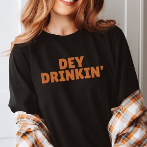 Camiseta Cincinnati Dey Drinking, camiseta de los Bengals para mujer, ropa para portones traseros, fútbol de Cincinnati, regalo para amantes del fútbol, camiseta deportiva retro