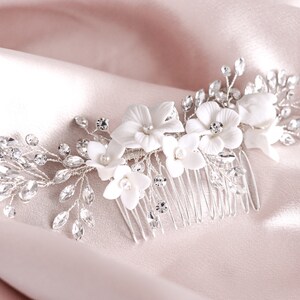 Floral Hair Comb for Weddings, Bridal Hair Comb, Vintage Hair Comb, Wedding Hair Combs, Clay Flower Hair Combs, Vintage Wedding Hair Comb