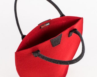 Red Felted Hand Bag, Felt Messenger Bag, Exclusive Bag, Elegant Bag, Small hand bag, Felt purse for woman, Natural wool bag