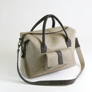 Wool felt Duffle bag women, Weekender bag, light weight Baby bag, Hospital bag