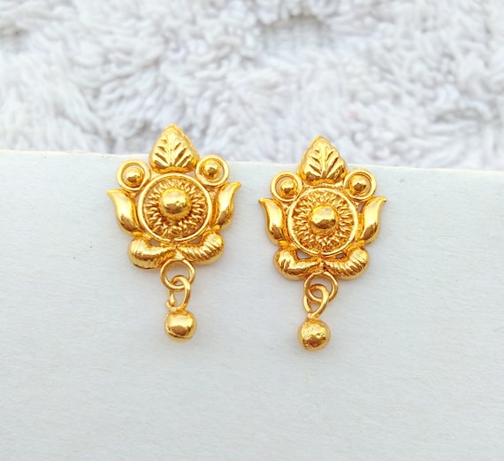 22K Gold Plated Small Stud Earrings South Indian Jewelry Indian Earrings  Bollywood Tops Crystal Stud Earrings Light Weight Women's Jewelry - Etsy