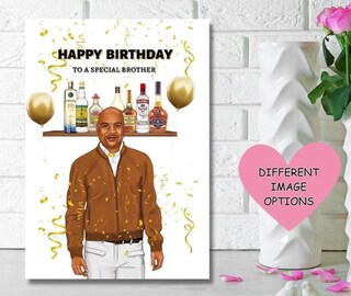 Biglietto Di Compleanno Per Uomo Con Festival Musicale, Dettagli Oro, Inserto Illustrato, Jonny Javelin, Made In UK