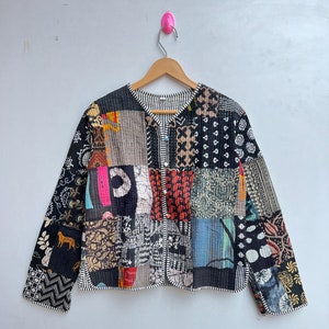 Chaqueta negra de patchwork, chaqueta acolchada de invierno, chaqueta de algodón de estilo nuevo, chaqueta vintage, chaqueta reversible, regalo de dama de honor, chaqueta de invierno