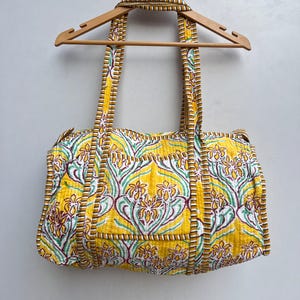 Indian Beautiful Block Print Cotton Quilted Duffle Bag, decorative Weekender Bags,Large Size Handmade Floral Print Travel Overnight Bags