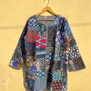 Indian Handmade Patchwork Cotton Quilted Jacket, New Style Jacket, Reversible Women&#39;s Boho Coat, Gift for Her Long Bohemian winter wear coat
