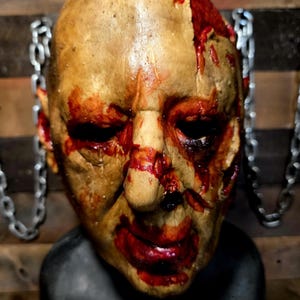 Lesion Larry - Half Mask