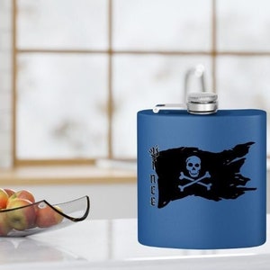 Personalized Pirate Flag Stainless Steel Flask,Custom Flask, Groomsmen Gift Flask,Whiskey Flask,Barware Accessory,Flask for Me,Alcohol Flask