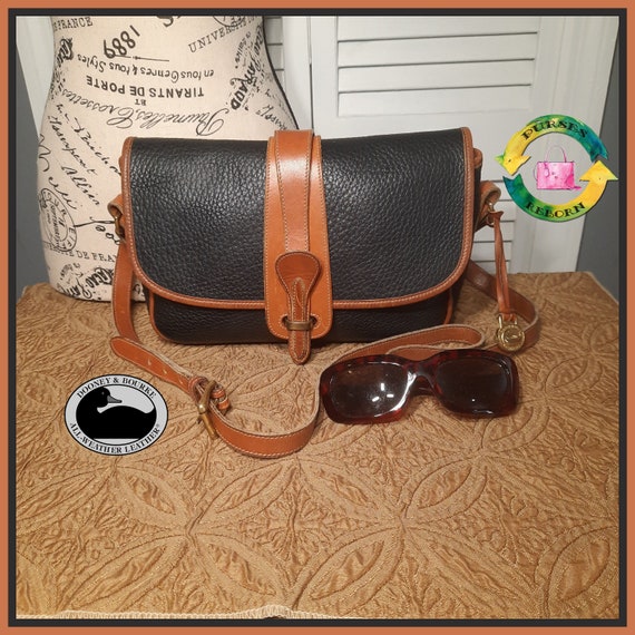 Dooney & Bourke Large Equestrian Bag / All Weather Leather crossbody vintage