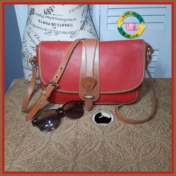 DOONEY and BOURKE c.1980's Taupe Leather Flap Top Equestrian