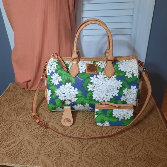 Dooney and Bourke White Hydrangea Satchel with Matching Coin Purse and Key Fob Dooney Bourke Floral Handbag Dooney Bourke Bag Set Etsy