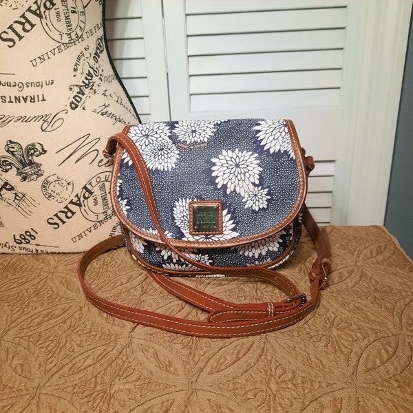 Dooney & Bourke Chrysanthemum Crossbody Dooney Bourke Shoulder Bag Spring Floral Bag