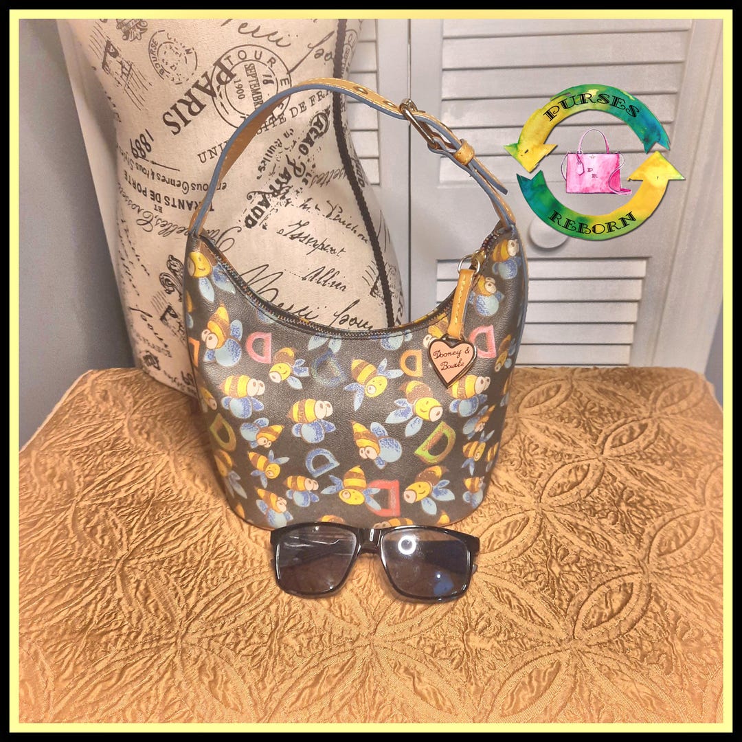 Dooney and Bourke Bumble Bee Small Bucket Bag Vintage Dooney and Bourke Bee Bag Dooney and Bourke Bees Dooney Bourke Handbag Etsy