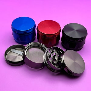 4 piece Premium Cute Grinder 1.5&quot;