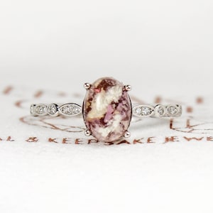 Custom Ring Bridal Bouquet Preservation, Jewelry with Bridal Flowers, Preserved Flowers in Ring, Ring Keepsake, Personalized Ring, Wedding