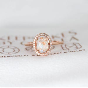 Ashes Jewelry, Ashes Ring, Cremation Ring, Cremation Jewelry, Pet Memorial Gift, Pet Ashes Jewelry, 14k gold (NON-HUMAN REMAINS)