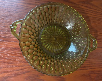 Vintage Indiana Glass avocado green relish dish