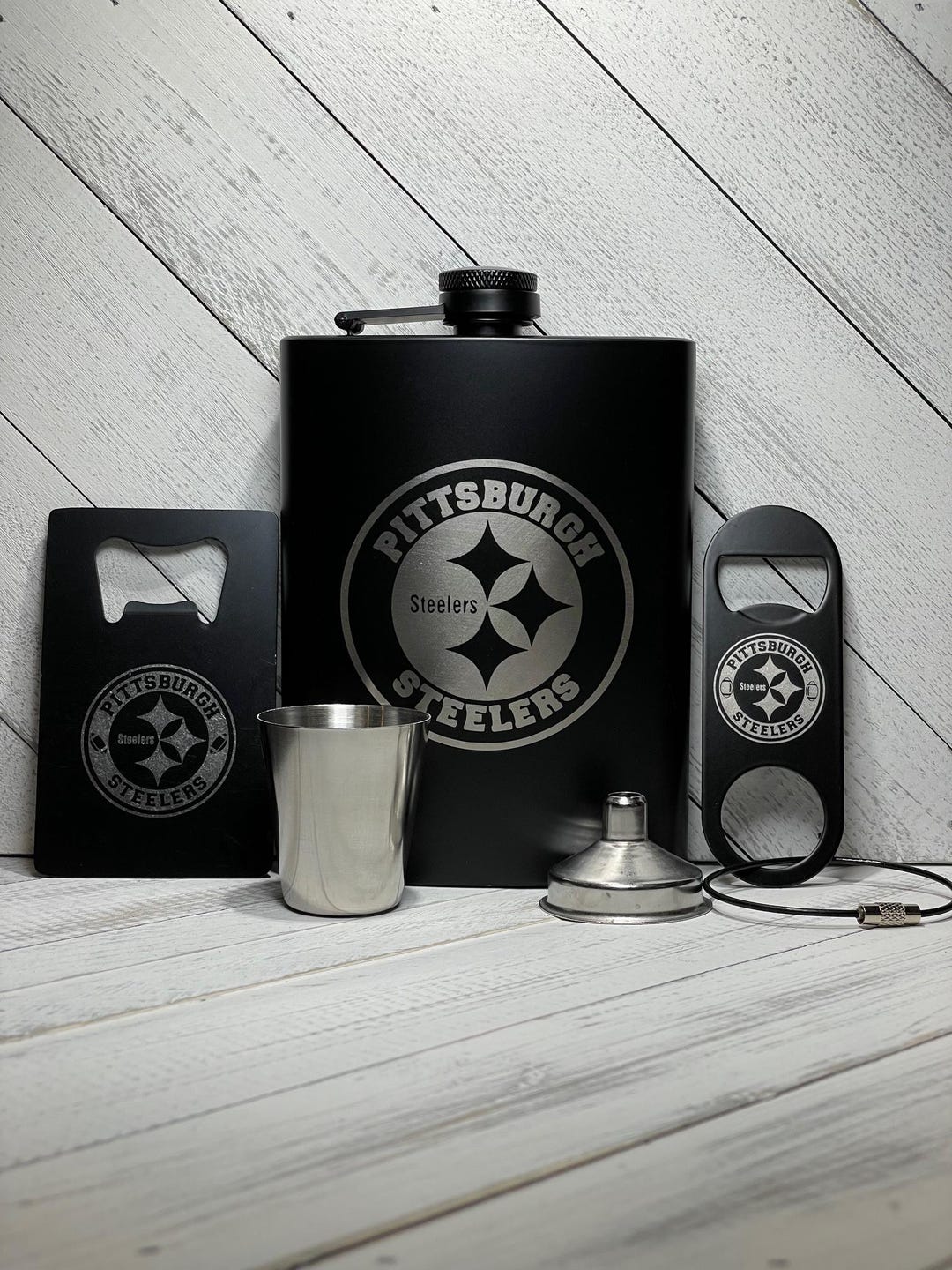 8oz Stainless Steel Flask with Filling Funnel NFL - Los Angeles Raiders