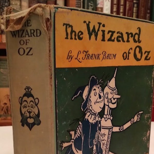 The Wizard of Qz  L. Frank Baum, Illustrated by W.W. Denslow 1903 copyright.