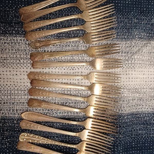 Mismatched Vintage flatwear, silverwear, antique utensils, serving utensils, silver, with patina, random set of 4, crafting cutlery