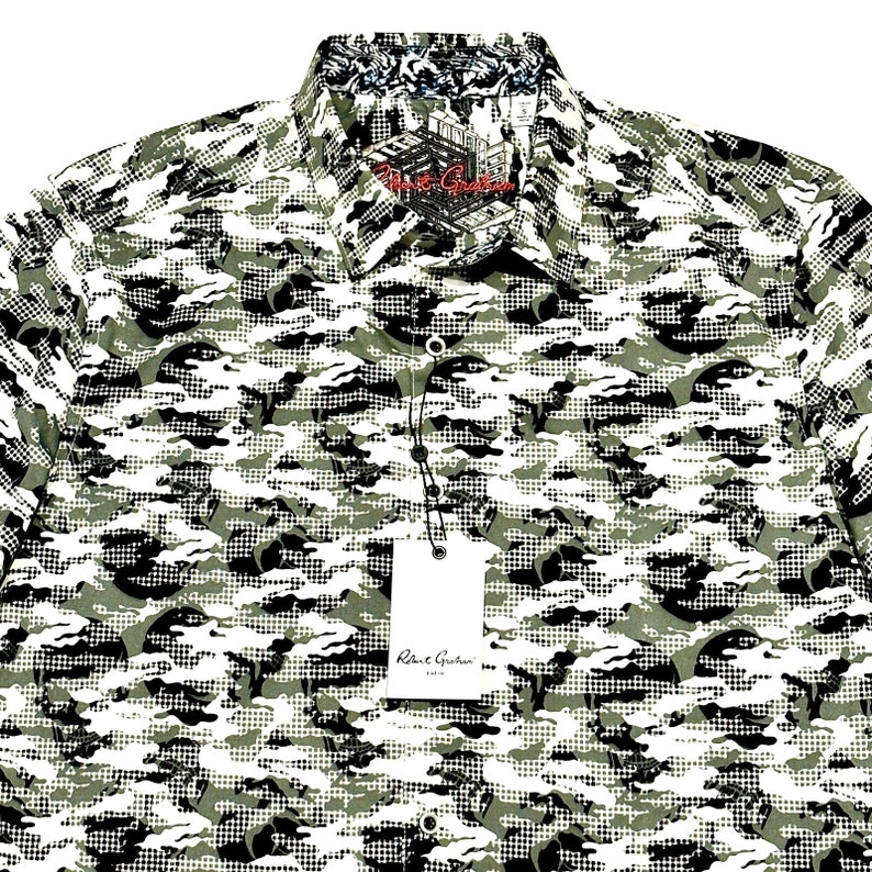 Robert Graham Green Black Camo Short Sleeve Shirt Size M BRAND NEW w/ Tags image 1