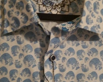 ROBERT GRAHAM Blue Skull Langarm Shirt Größe XL Brandneu mit Tags