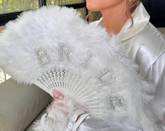 Feather Bride Fan , Custom Bride Wedding gifts, Bachelorette party gifts, Wedding shower gifts, Bridal Gifts, Feather fan, Pearl Feather Fan
