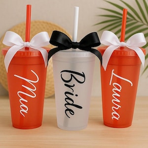 Personalized Bridesmaid Tumbler: Custom Bachelorette Party Cups with Straw & Bow