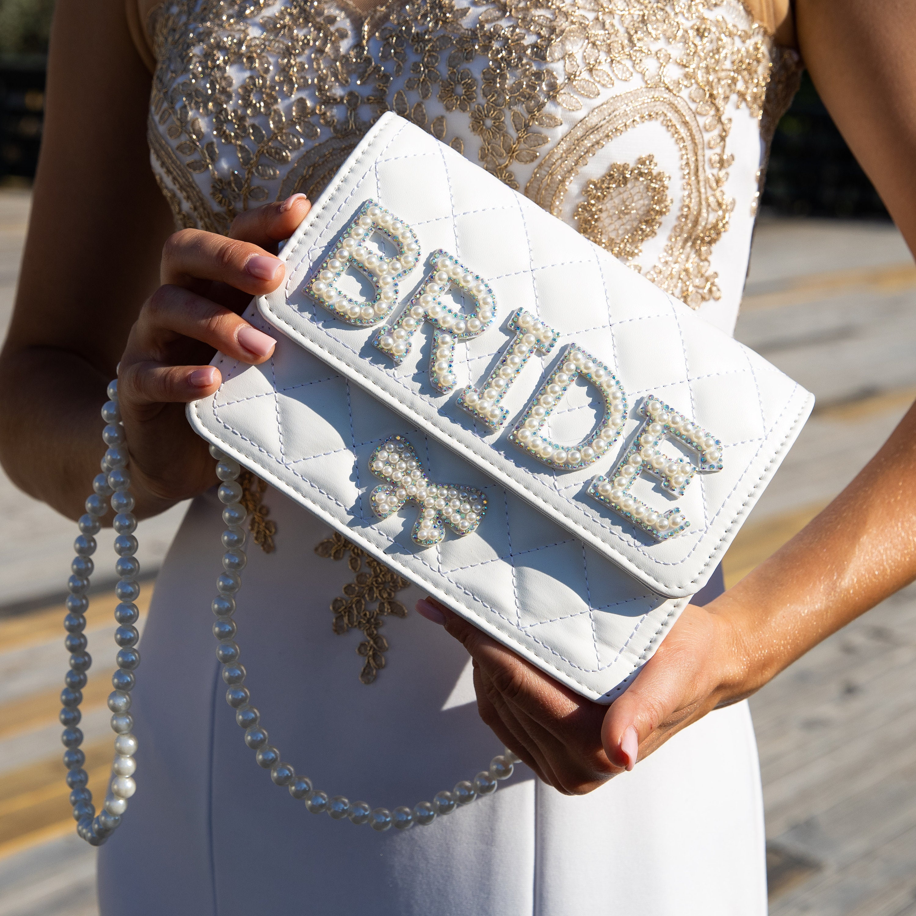Bride Wedding purse, Bridal clutch, Custom Bride Pearl bag, Bride to be gift, Wedding Bag, Bachelorette favors, Bridal shower gift -p. cross