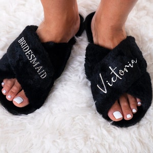 Custom Bridesmaid Slippers: Customized Bachelorette Party Gift