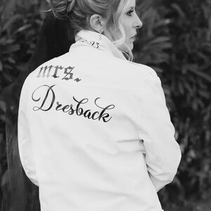Custom Mrs Faux Leather Wedding Jacket: Gothic Bride Gift Bild 4