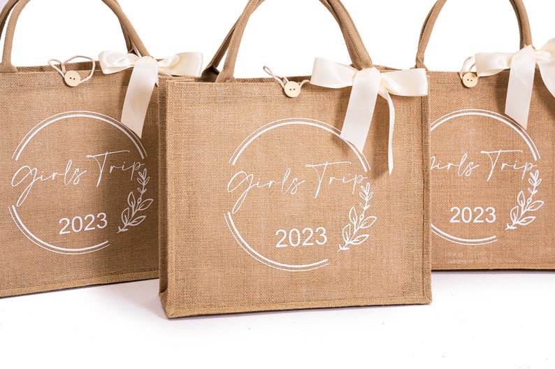 Bridesmaid Custom Tote Bags, Personalized Wedding Totes, Bridesmaid ...