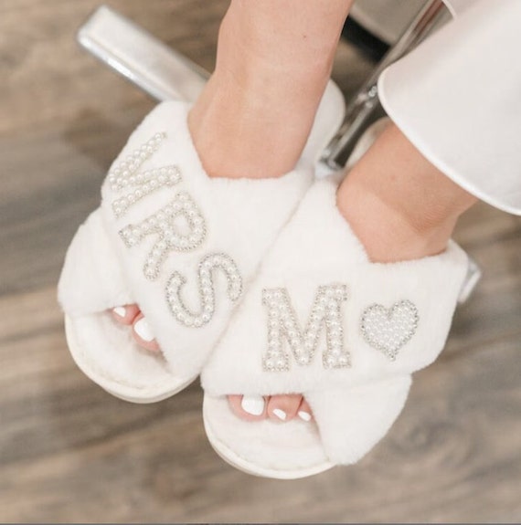 Etsy bridal store slippers