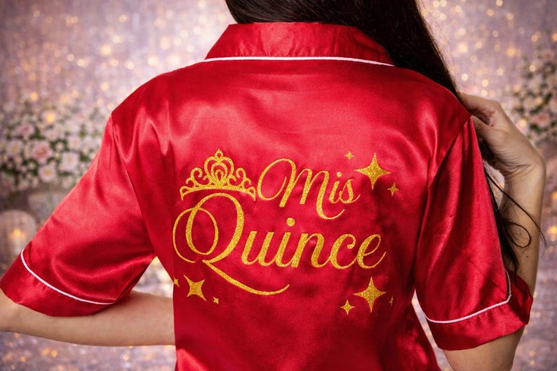 Personalized Mis Quince Pajamas Set, Quinceañera Pajamas, Custom Name Satin Pjs, Sweet 15 Pajama Set, XV Birthday Outfit, Mis Quince Gift