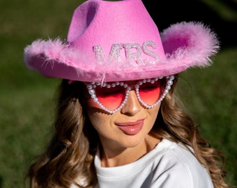 Mrs Bridal Cowboy Hat: Pink Cowgirl Bachelorette Hat