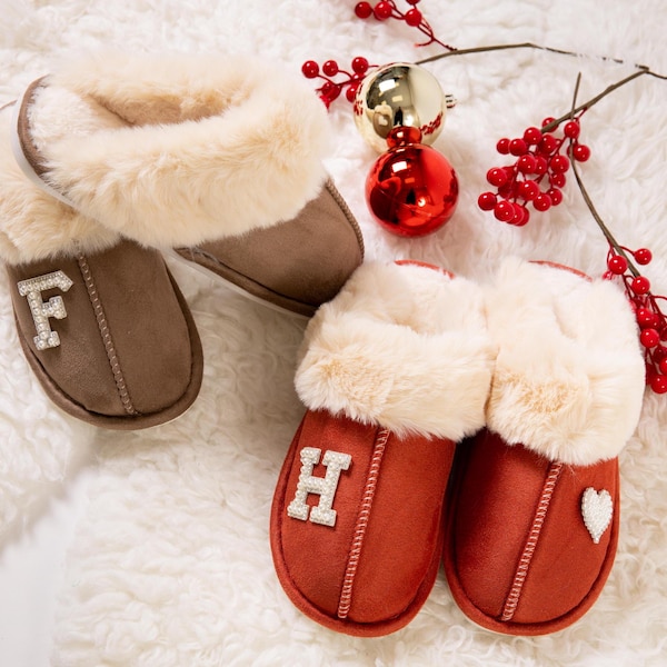 Vente de Noël 60 % chaussons personnalisés, chaussons chauds personnalisés, cadeau de Noël, chaussons d'hiver de demoiselle d'honneur, chaussons de mariée, cadeau pour elle, cadeau maman-nouveau