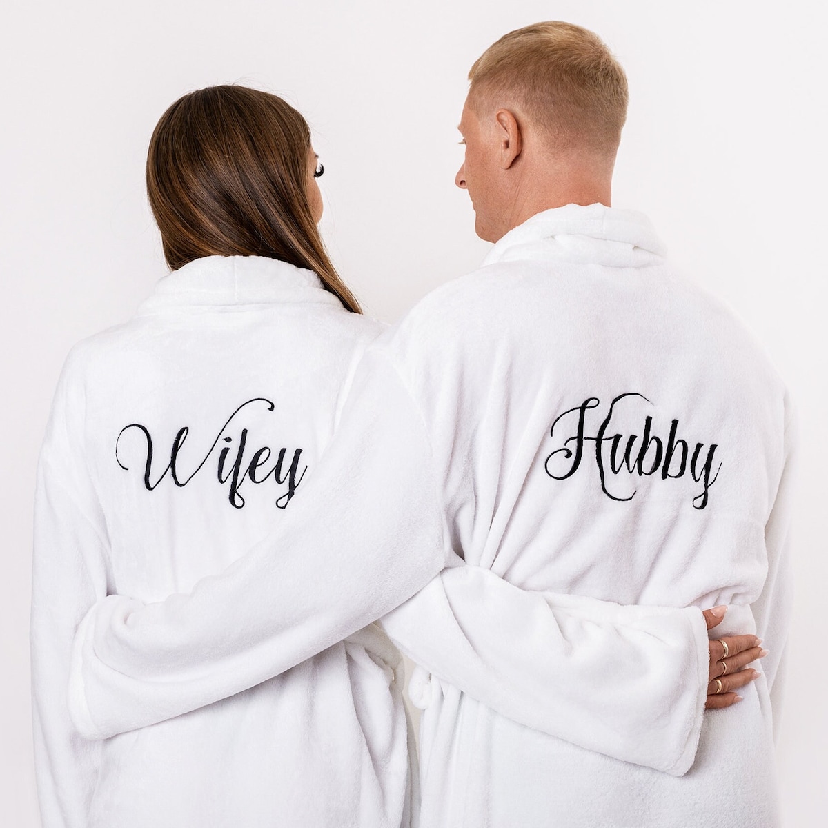 Custom Cozy Plush Bathrobes for Couples, Wifey and Hubby Embroidery Bathrobes, Valentine's Day Gifts for Couples, Customized Cozy Bathrobes - Etsy