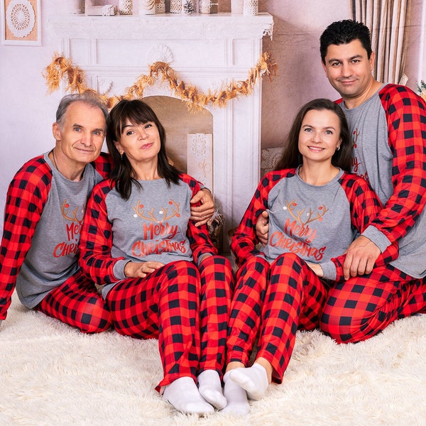 ElYIECD Custom Face Pajama Sets For Family Personalized Photo Merry
