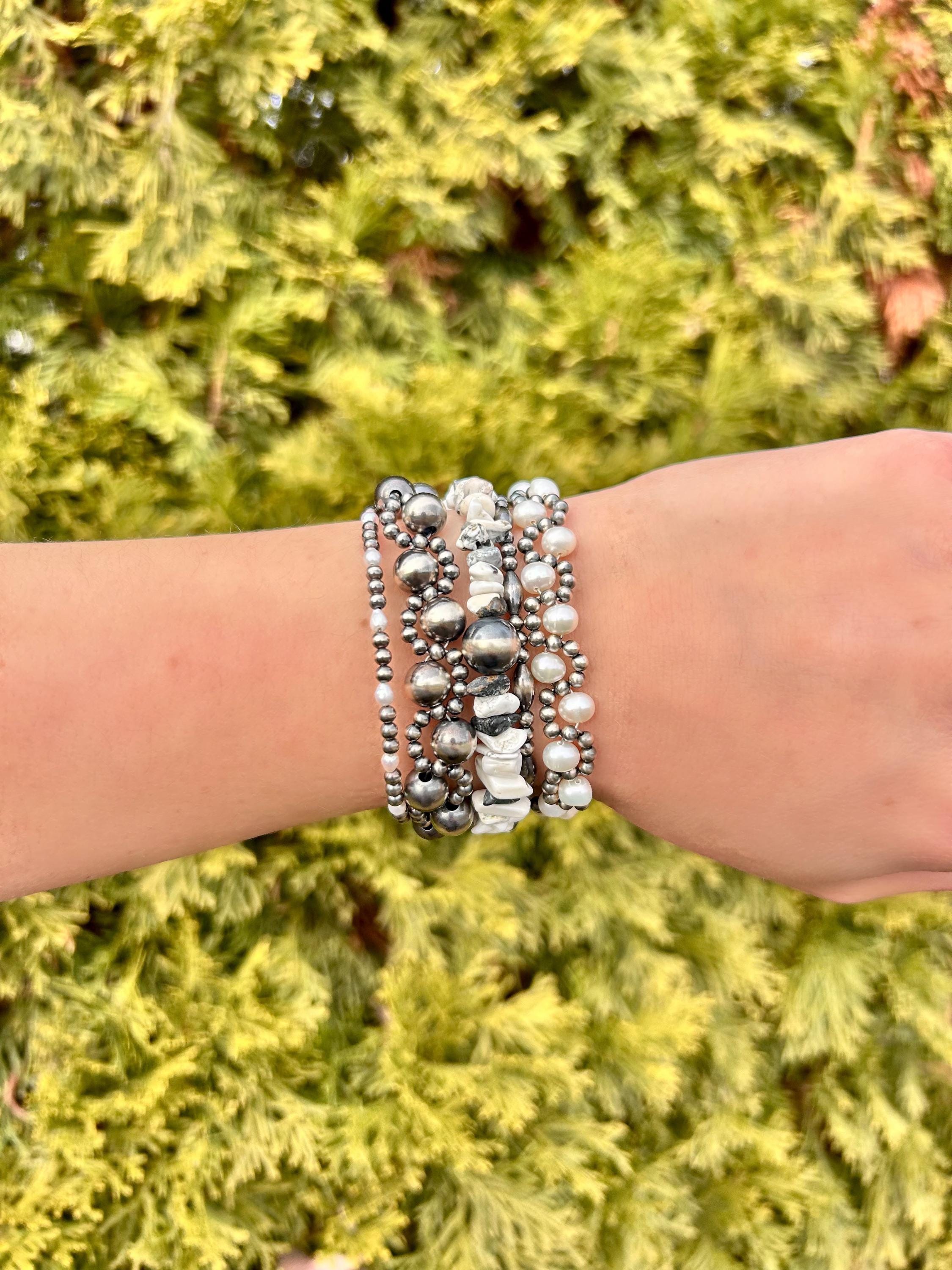 Sterling Silver Navajo Style Pearl Bracelet With Torpedo Shaped