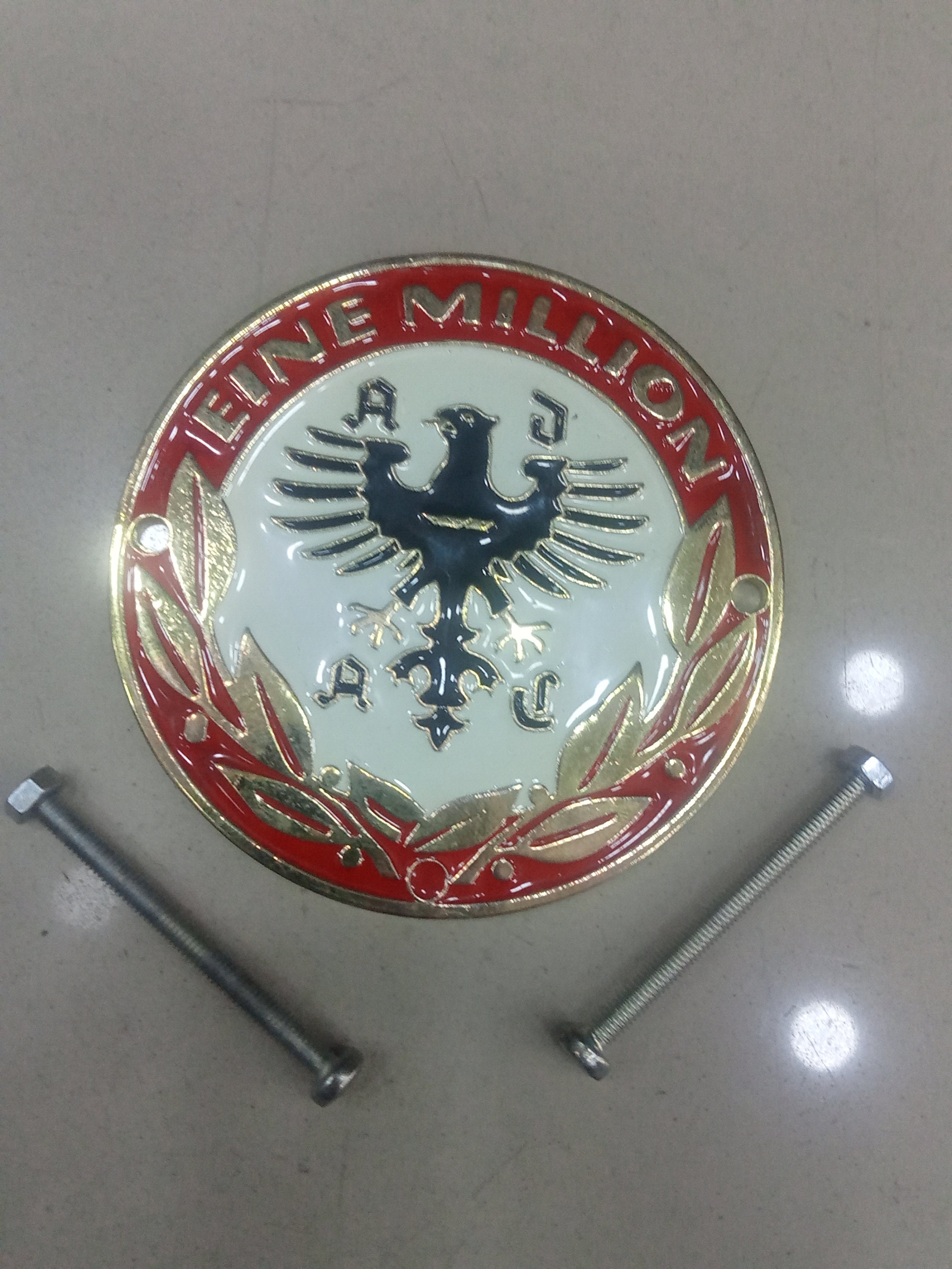 Car Grill Badges 