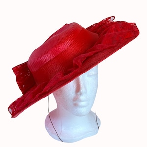 Vintage Red Sinamay Derby Hat: Wide Brim Lace Bow, Church  display picture 3