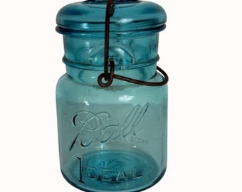 Antique Aqua Blue Ball Ideal Mason Jar: Pint Size, Wire Bail Closure