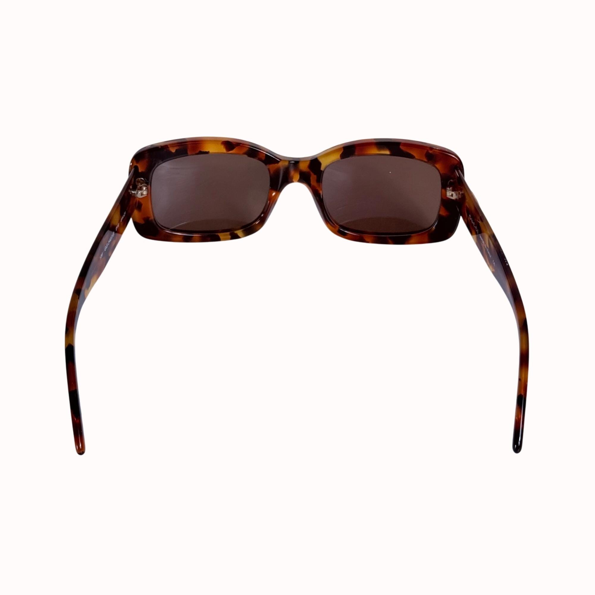 Gucci Womens Tortoise Shell Square Sunglasses VTG Brown Lens Italy 135 GG2407/S Gucci Womens Tortoise Shell Square Sunglasses VTG Brown Lens  main image 4