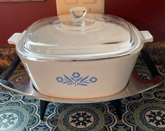 Vintage Corning Ware Blue Cornflower 2 1/2 Qt. Casserole With Buffet Burner