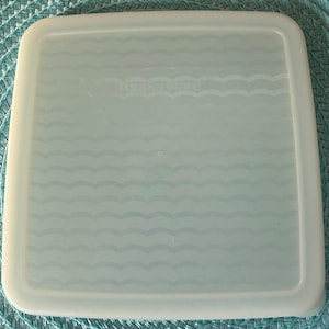 Tupperware FridgeSmart Lid 3994A
